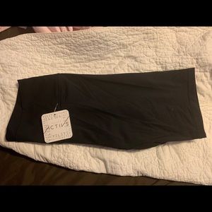 NWT 2XL Yelete black biker shorts. Super stretchy